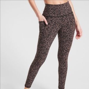 athleta salutation stash pocket gravel tight